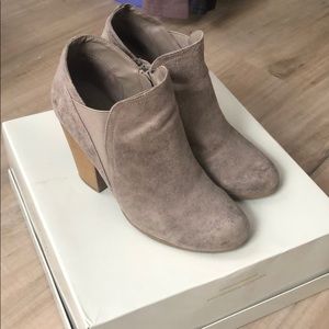Suede bootie